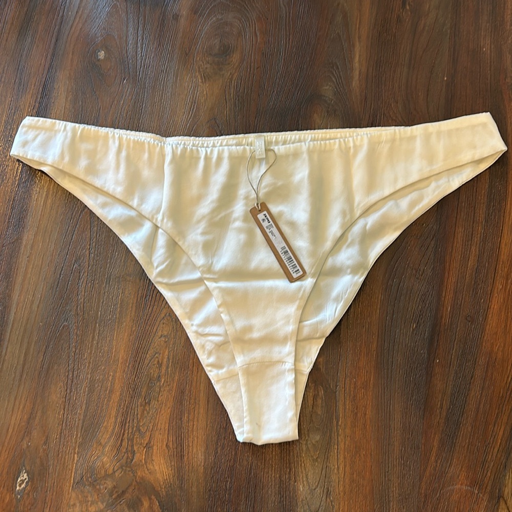SKIMS SILK Bridal Bikini 2X marble 92% silk